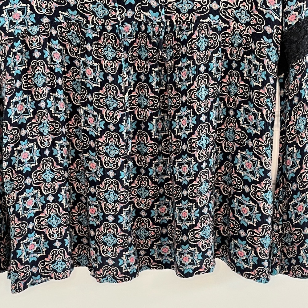 Hollister Boho Lace Floral Babydoll Top Bell Sleeve Size M Peasant Y2K Festival - Picture 4 of 13